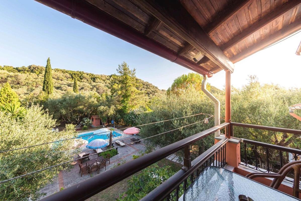 Mimosa Apartments With Pool Paleokastrítsa Eksteriør bilde